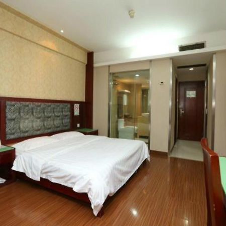 Yile Hotel Γκουανγκζού Εξωτερικό φωτογραφία