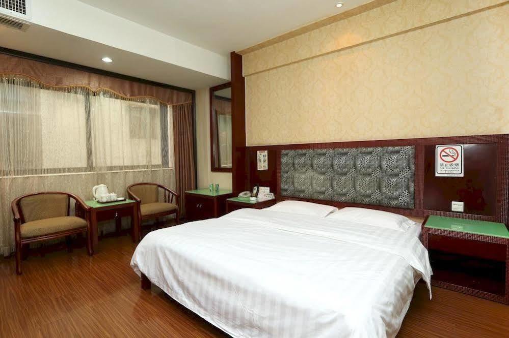 Yile Hotel Γκουανγκζού Εξωτερικό φωτογραφία