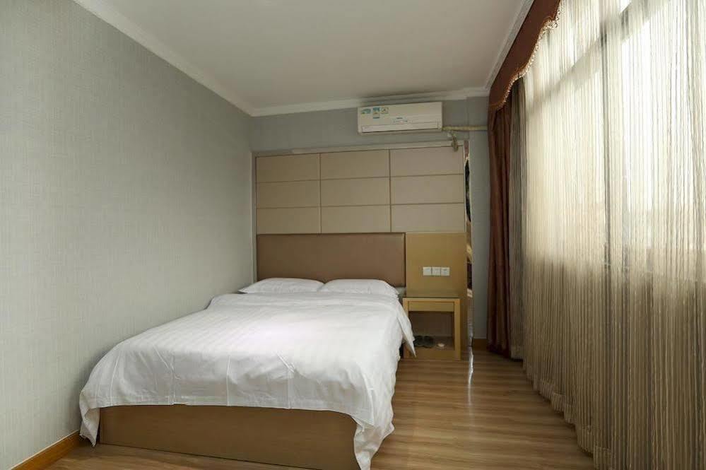 Yile Hotel Γκουανγκζού Εξωτερικό φωτογραφία